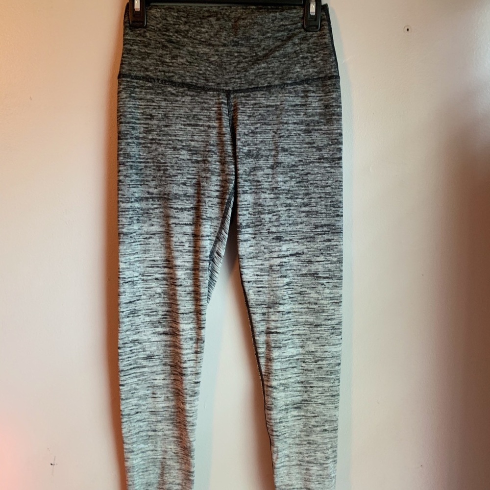 Aerie grey ombré leggings